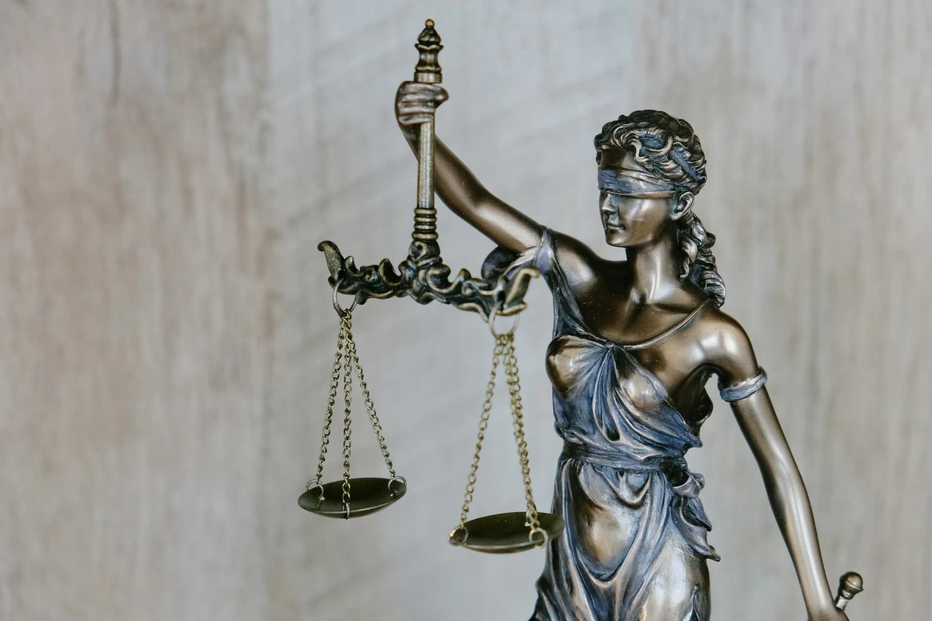 AI solutions for Legal - PxlPeak AI Implementation