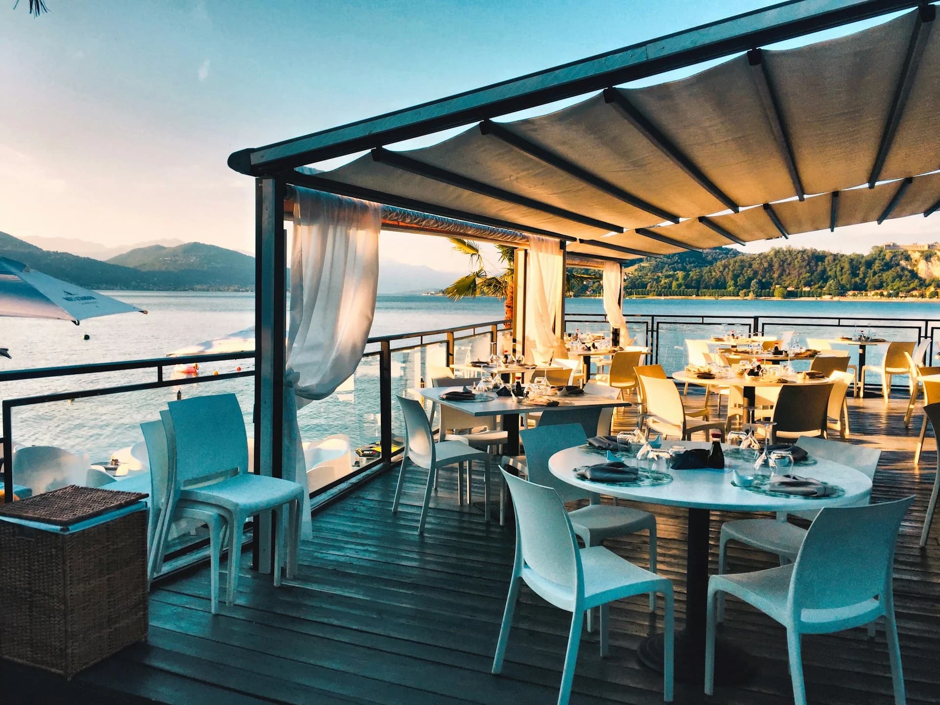 AI solutions for Restaurants - PxlPeak AI Implementation
